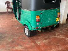 Bajaj 4 Stroke 2008 Three Wheel