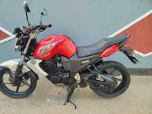 Yamaha FZ 2015 Motorbike