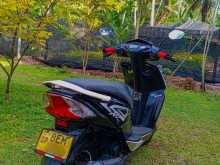 https://riyasewana.com/uploads/bajaj-honda-dio-111639494952.jpg