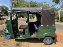 https://riyasewana.com/uploads/bajaj-hq-4004-713470622483.jpg