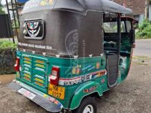 https://riyasewana.com/uploads/bajaj-hx-2004-30820511203295.jpg