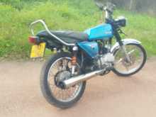 https://riyasewana.com/uploads/bajaj-kb100-817460713902.jpg