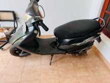 https://riyasewana.com/uploads/bajaj-kiristal-71145304282.jpg