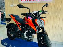 Bajaj KTM 160 2026 Motorbike