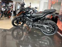 KTM Duke 2026 Motorbike
