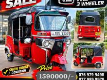 Bajaj Lees Tiyanawa 2015 Motorbike