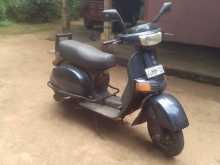 https://riyasewana.com/uploads/bajaj-legend-29173913662.jpg