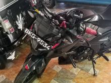 Bajaj N160 2025 Motorbike