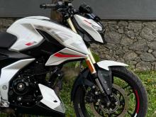 Bajaj N160 PREMIUM 2025 Motorbike