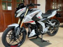 Bajaj N160 2025 Motorbike