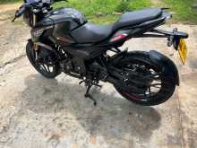 Bajaj N160 2025 Motorbike