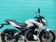 Bajaj N160 2025 Motorbike