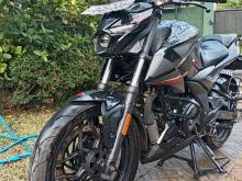 Bajaj Pulsar N160 2024 Motorbike
