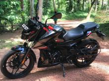Bajaj N160 2025 Motorbike