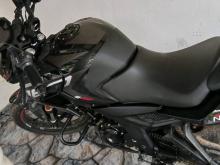 Bajaj Pulsar N160 2025 Motorbike