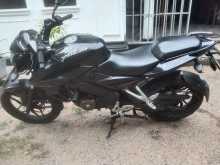 https://riyasewana.com/uploads/bajaj-ns-150-171457144022.jpg
