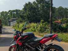 https://riyasewana.com/uploads/bajaj-ns-150-281842384783.jpg