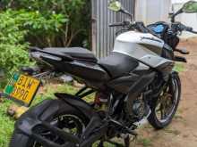 https://riyasewana.com/uploads/bajaj-ns-160-1211144313693.jpg