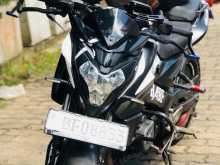 https://riyasewana.com/uploads/bajaj-ns-160-1419432513793.jpg