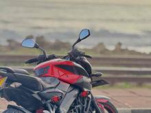 https://riyasewana.com/uploads/bajaj-ns-160-2316160124801.jpg
