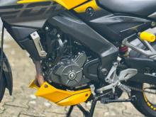 Bajaj Pulsar NS200 2018 Motorbike