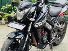 https://riyasewana.com/uploads/bajaj-ns-200-114245522362.jpg