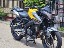 Bajaj Pulsar NS200 2018 Motorbike