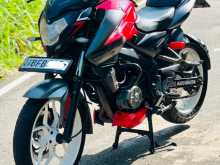 Bajaj Pulsar NS200 2017 Motorbike