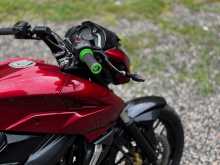 https://riyasewana.com/uploads/bajaj-ns-200-1417442913752.jpg