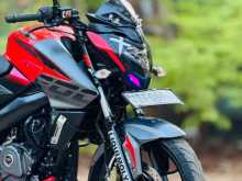 https://riyasewana.com/uploads/bajaj-ns-200-1422105813134.jpg