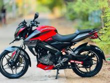 https://riyasewana.com/uploads/bajaj-ns-200-1422124519095.jpg