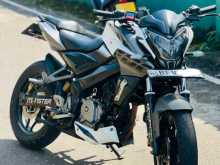 Bajaj Pulsar NS200 2017 Motorbike