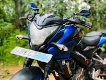 Bajaj Pulsar NS200 2015 Motorbike