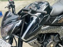 https://riyasewana.com/uploads/bajaj-ns-200-1610041424241.jpg