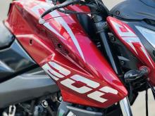 https://riyasewana.com/uploads/bajaj-ns-200-1819521924723.jpg