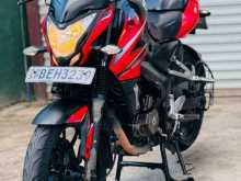 Bajaj Pulsar NS200 2016 Motorbike