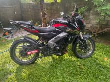 Bajaj Pulsar NS200 2025 Motorbike
