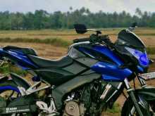 Bajaj Pulsar NS200 2014 Motorbike