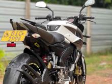 https://riyasewana.com/uploads/bajaj-ns-200-2113490924922.jpg