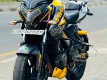 Bajaj Pulsar NS200 2017 Motorbike