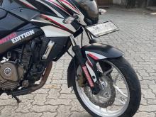 Bajaj Pulsar NS200 2014 Motorbike