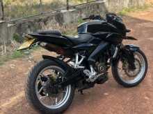 https://riyasewana.com/uploads/bajaj-ns-200-212031513063.jpg