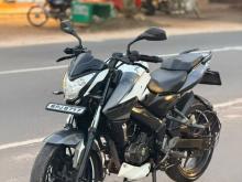 Bajaj Pulsar NS200 2017 Motorbike