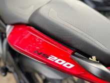 https://riyasewana.com/uploads/bajaj-ns-200-2514415213434.jpg