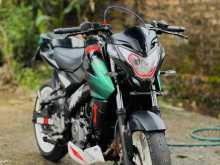 Bajaj Pulsar NS200 2018 Motorbike