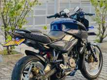 https://riyasewana.com/uploads/bajaj-ns-200-2819592322163.jpg
