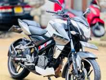 Bajaj Pulsar NS200 2017 Motorbike