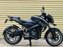 https://riyasewana.com/uploads/bajaj-ns-200-2917190123003.jpg