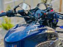https://riyasewana.com/uploads/bajaj-ns-200-29575722902.jpg