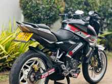 https://riyasewana.com/uploads/bajaj-ns-200-298371713213.jpg